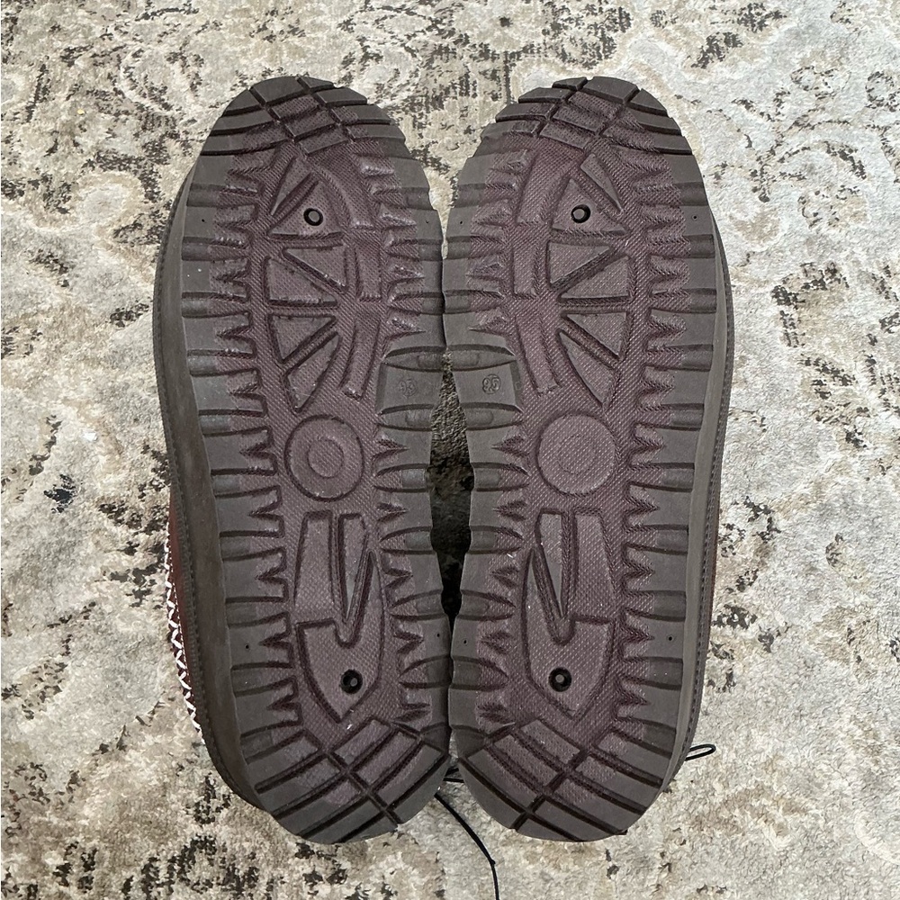 Comfy Platform Clogs - image 5